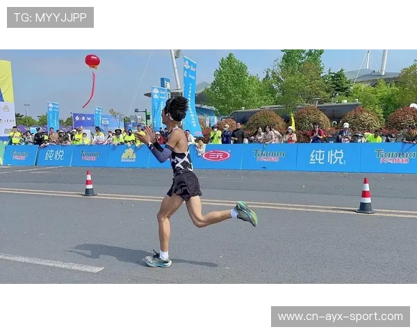 赛场冲刺:终点前的极限速度大战,终点冲刺跑